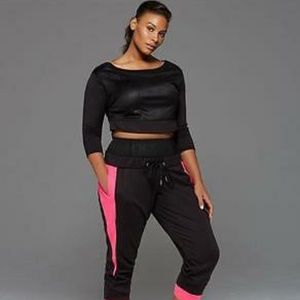 LaneBryant SophieTheallet Cropped Sweatshirt 18/20